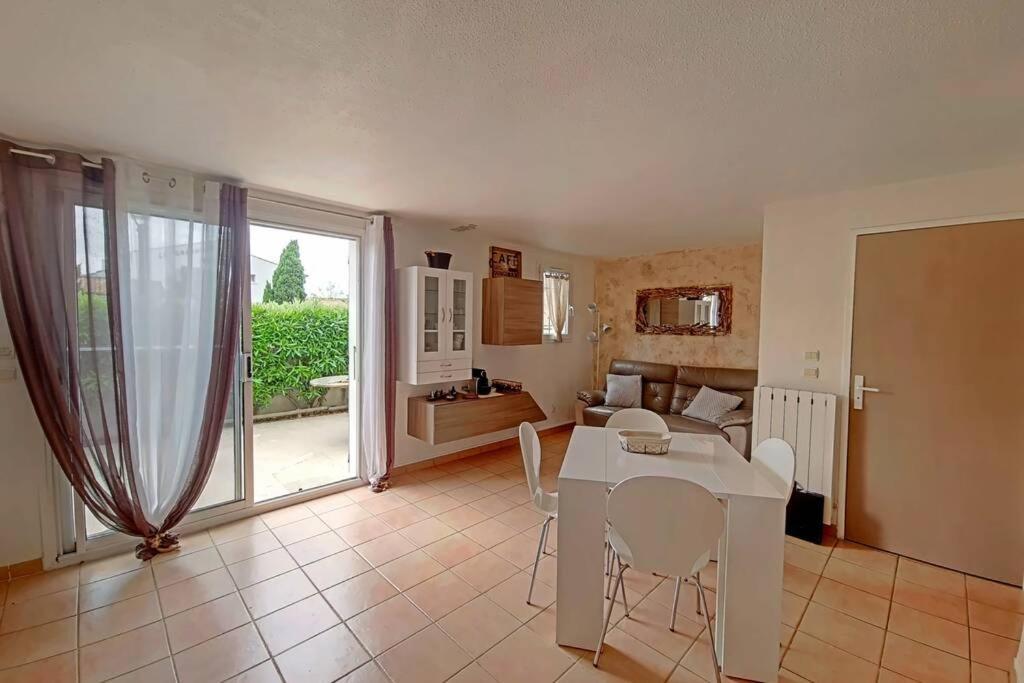 Ref Ls54 : Maison 4 Pers Mas Des Manadiers K1 Сен Мари де ла Мер Екстериор снимка